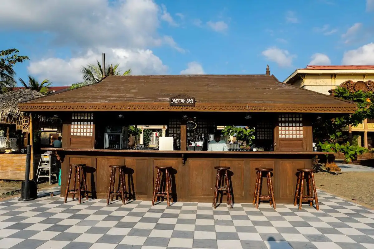 Las Casas Filipinas de Acuzar Dapitan Bar