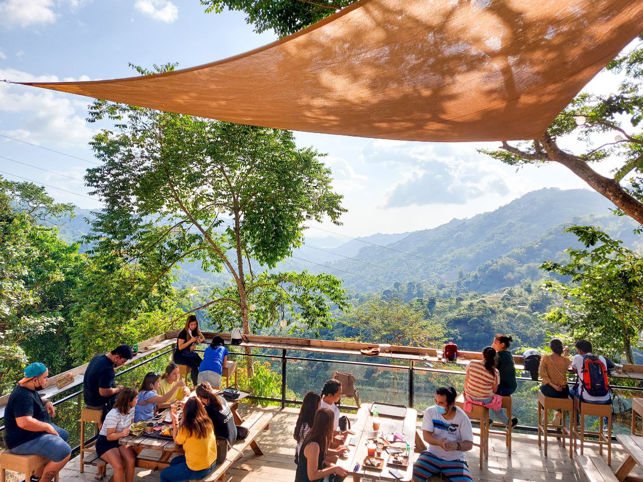 12 Busay Restaurants & Cafes with Picturesque Views