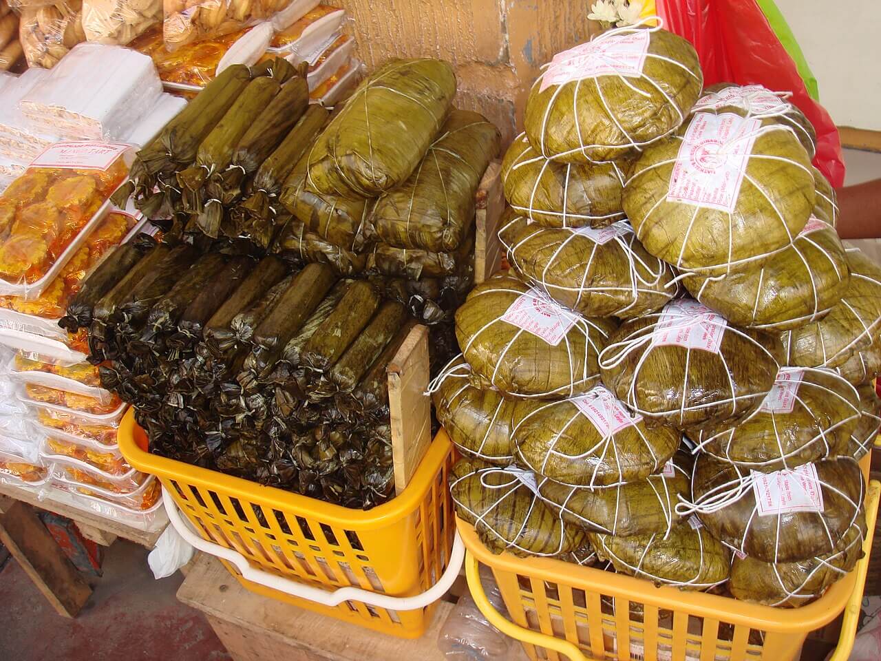Use Waray words when buying Tacloban delicacies