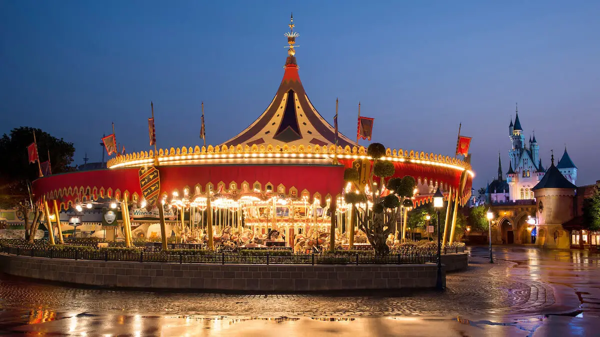 Cinderella Carousel is one of Hong Kong Disneyland's top attractions