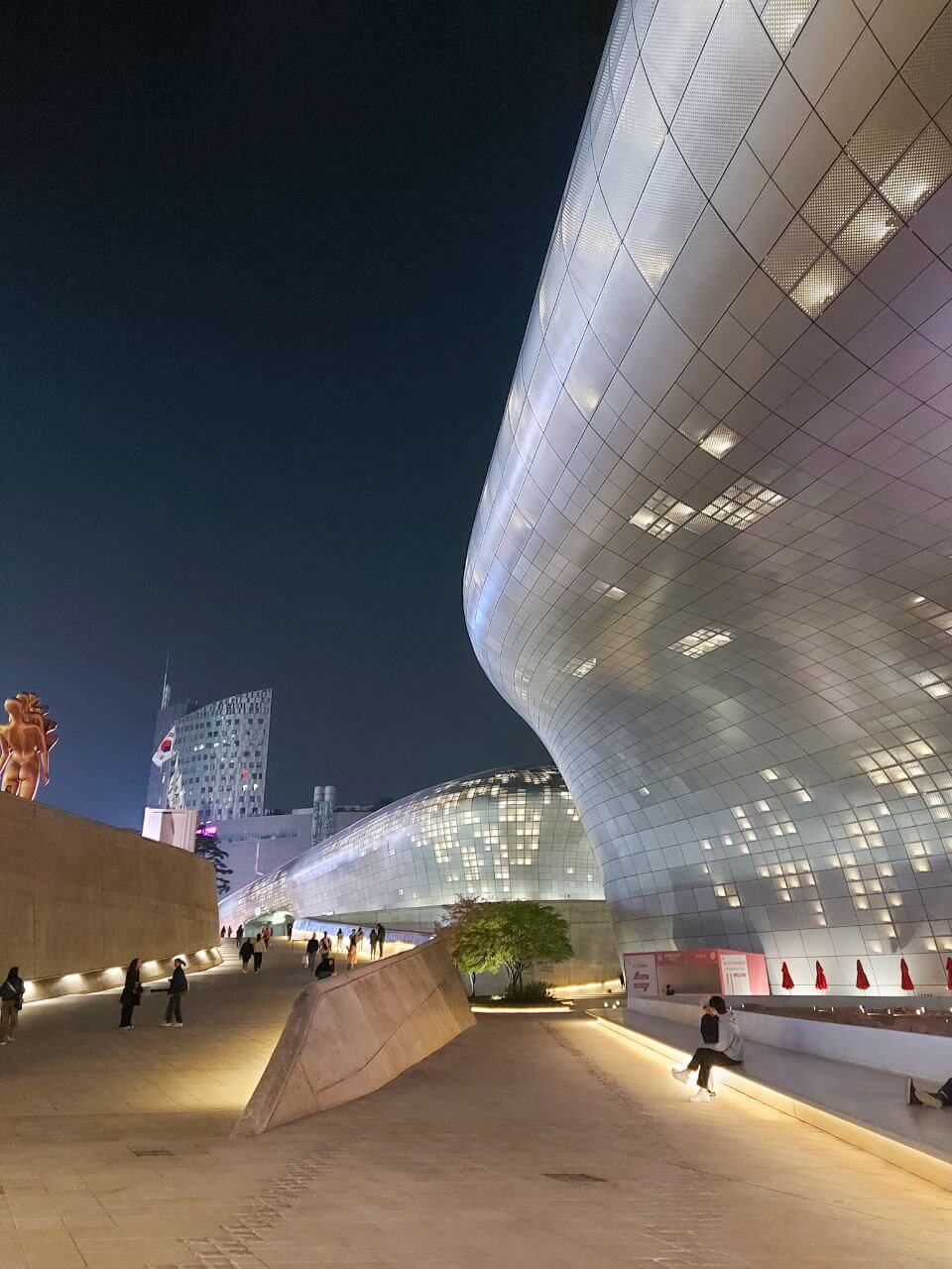 Dongdaemun Design Plaza