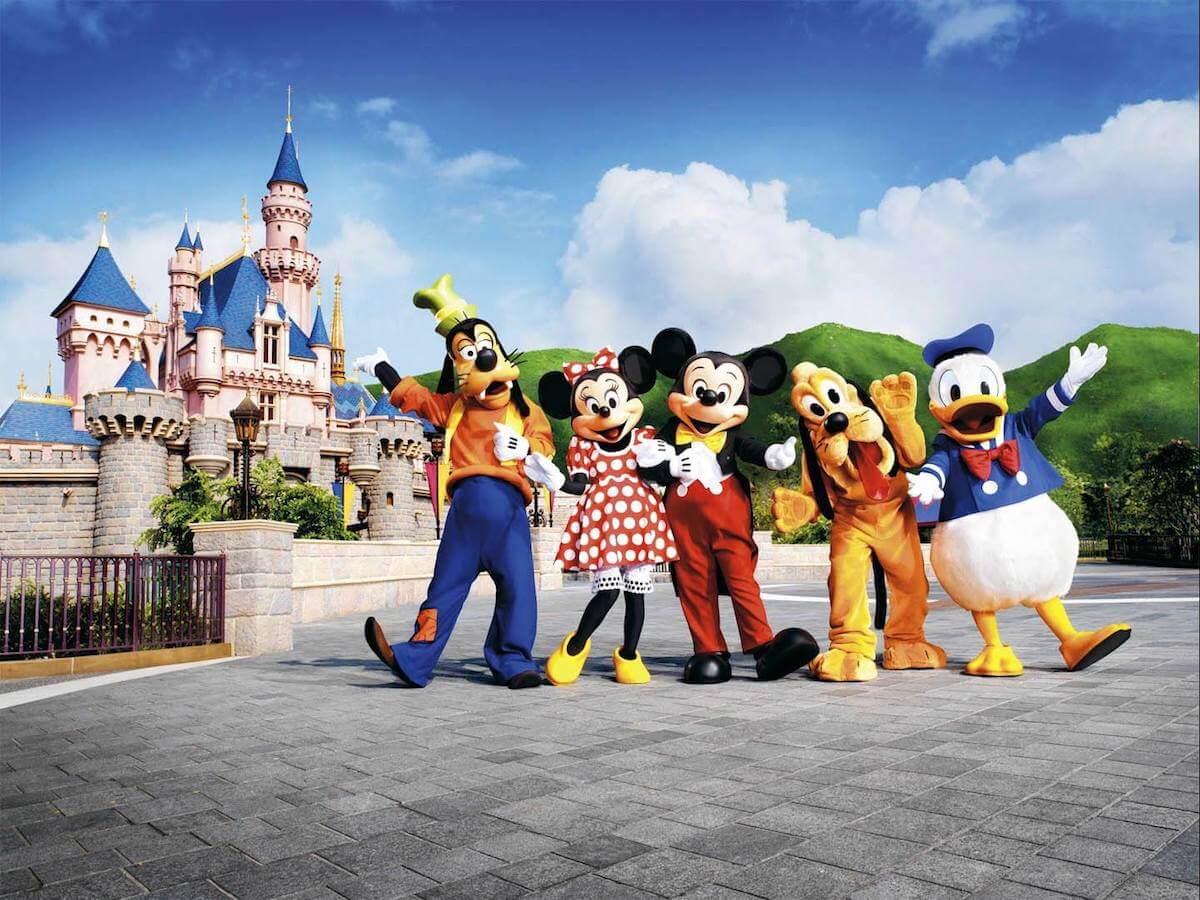 Hong Kong Disneyland characters