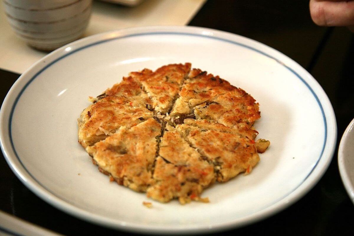 bindaetteok is one of the popular Korean street food