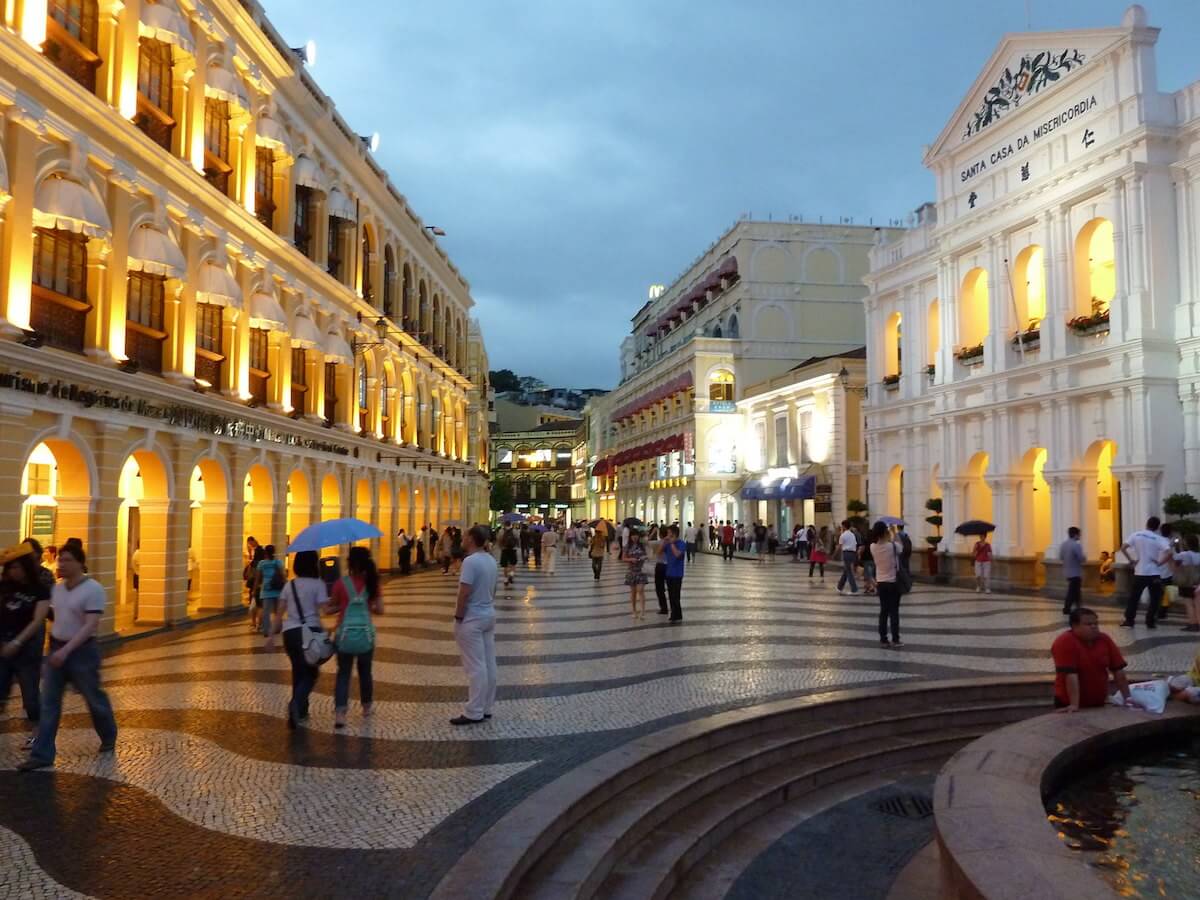 Senado Square