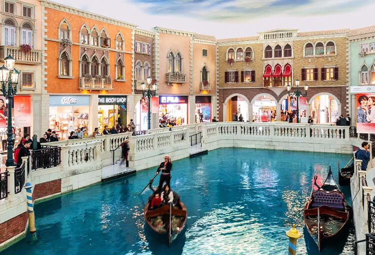 The Venetian Macao gondola