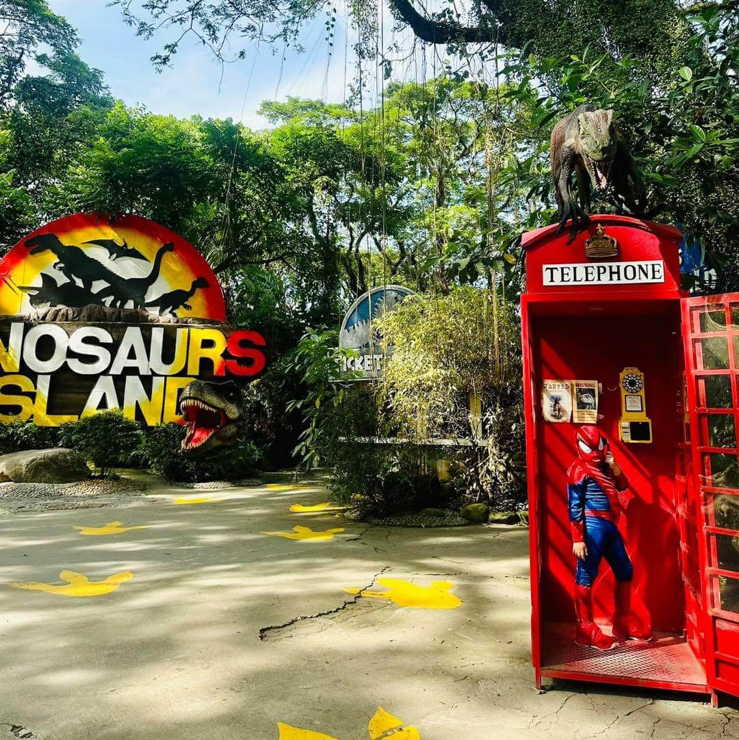 Dinosaurs Island telephone booth