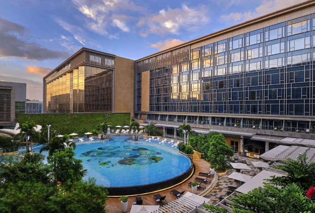 Hilton Manila is a luxury hotel near NAIA Terminal 3