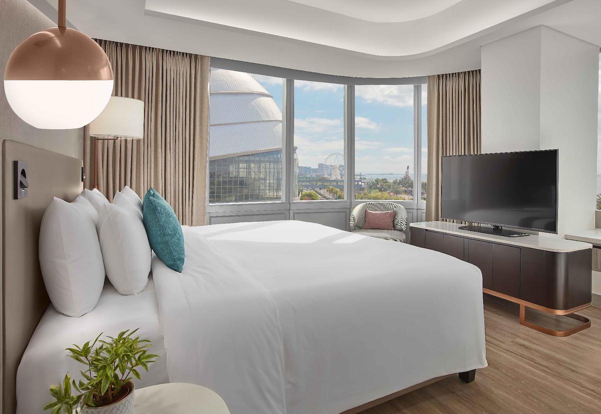 Lanson Place Mall of Asia Manila - 1BR Junior Suite
