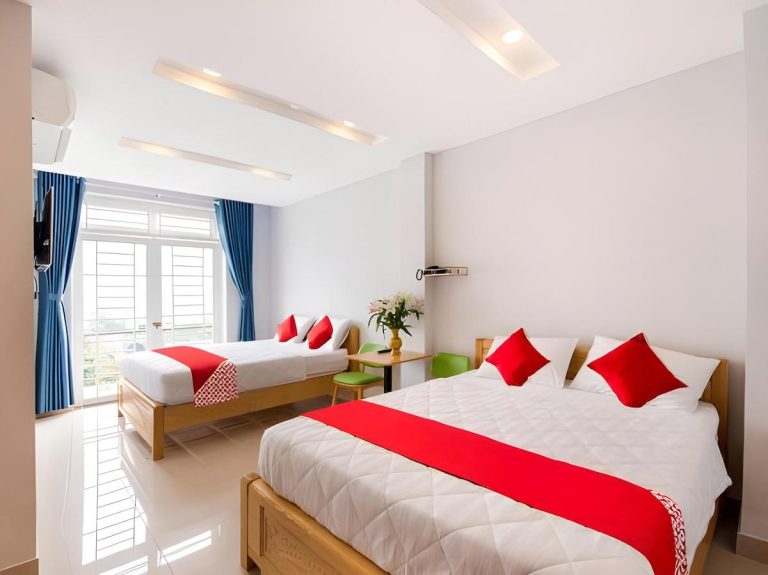 7 Best Manila Hotels Near Ninoy-Aquino International Airport (NAIA) Terminal 1