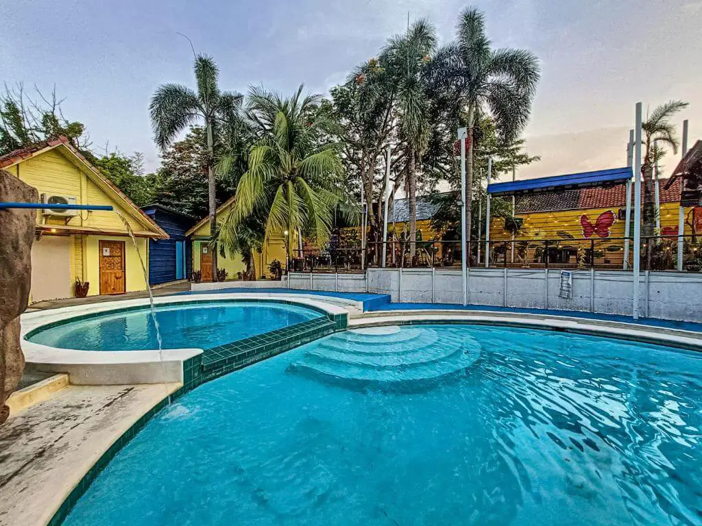 Swimming pool of Manila Airport Hotel, one of the best hotels near NAIA Terminal 1