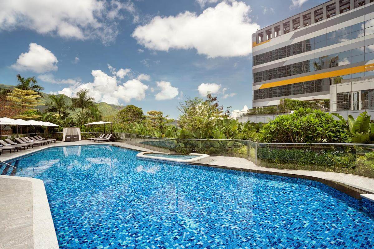 The Silveri Hotel Hong Kong - MGallery Collection pool