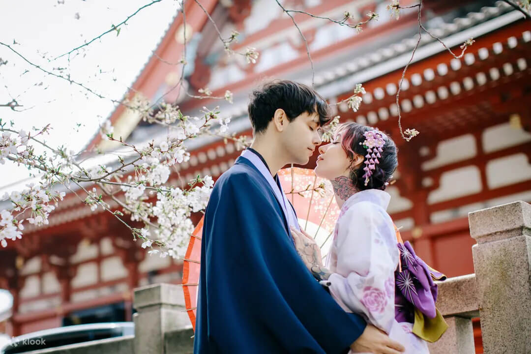 Kimono Miyabi Asakusa is a top-rated kimono rental in Tokyo