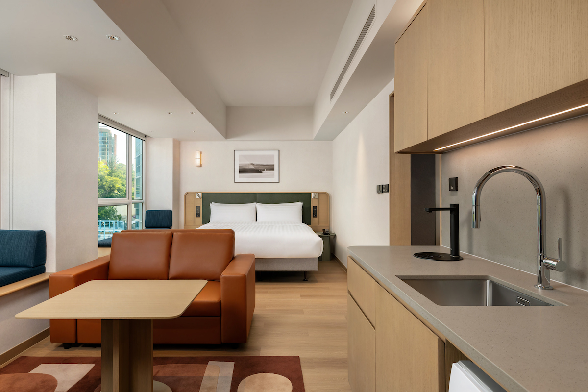 Unveiling the New JEN Hong Kong by Shangri-La: A Renewed Timeless Urban Sanctuary in the Heart of the City