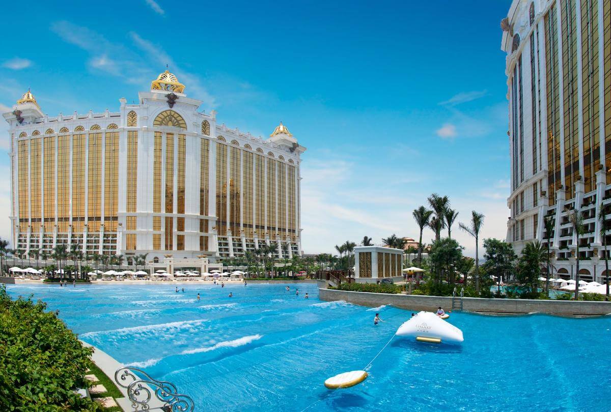 8 Best Luxury Hotels in Macau Highly Rated by Guests