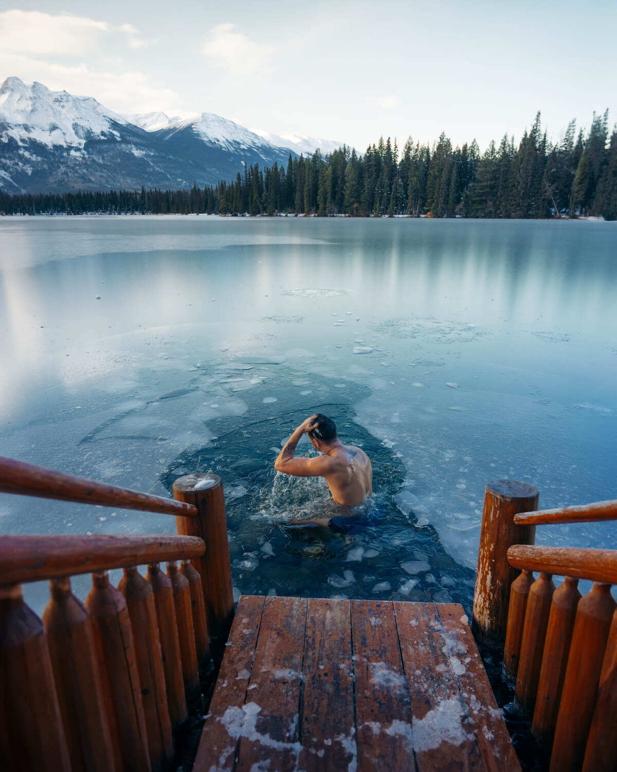 Glacial Plunge & Sauna Experience (Winter)