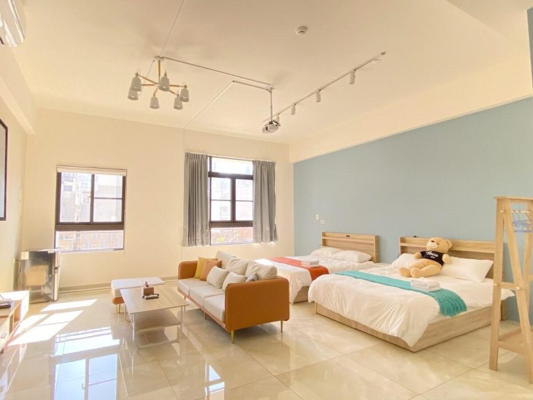 8 Best Stays & Hotels Near Kaohsiung National Stadium, Taiwan