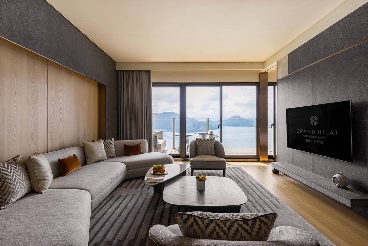 Grand Hilai Sun Moon Lake room